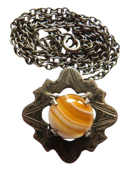 Vintage Sterling Silver & Agate Pendant & Necklace Hallmarked Birmingham 1970 image 1