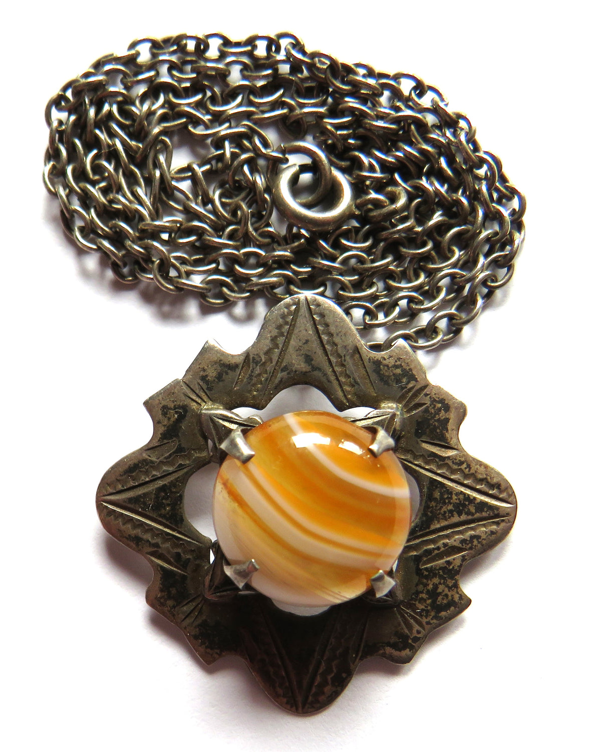 Vintage Sterling Silver & Agate Pendant & Necklace Hallmarked Birmingham 1970