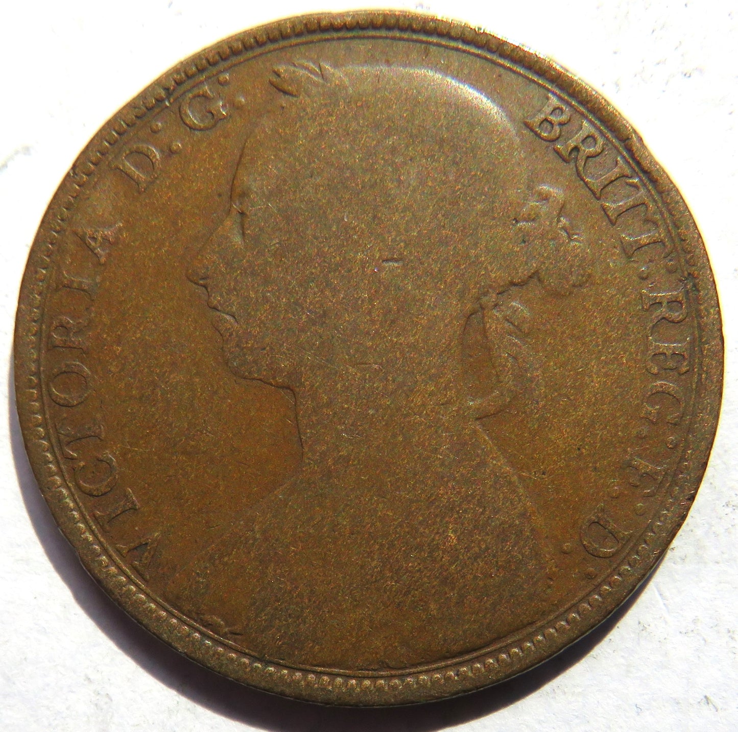 1890 Queen Victoria Bun Head One Penny Coin - Great Britain