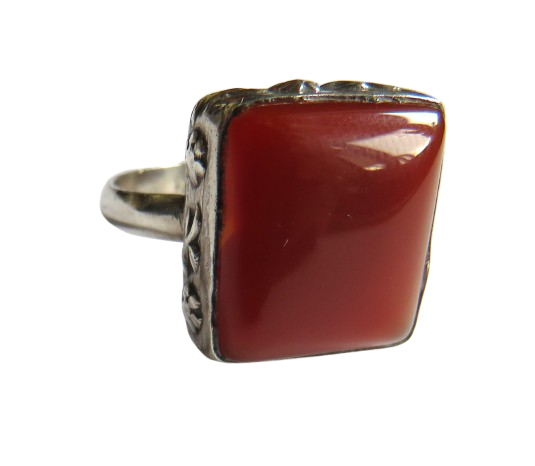 Vintage Sterling Silver & Carnelian Ring - UK Size S & 1/2