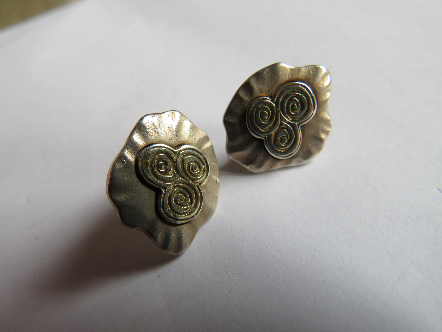 Stylish Pair of Ladies Sterling Silver Earrings