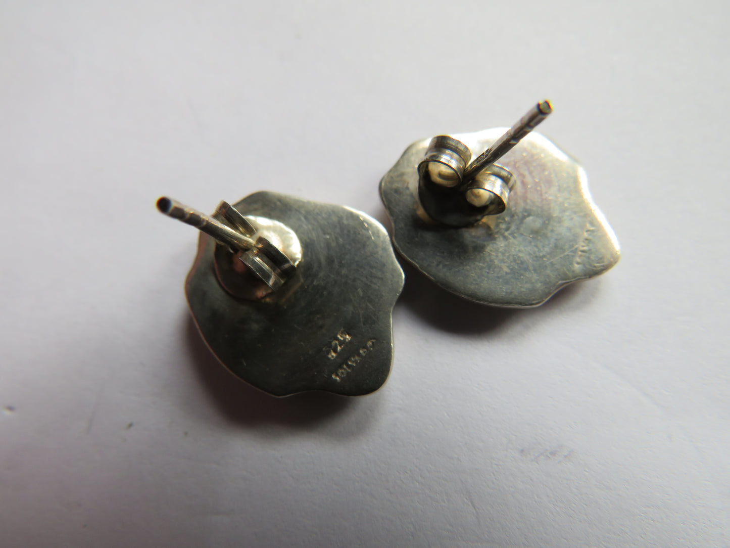 Stylish Pair of Ladies Sterling Silver Earrings