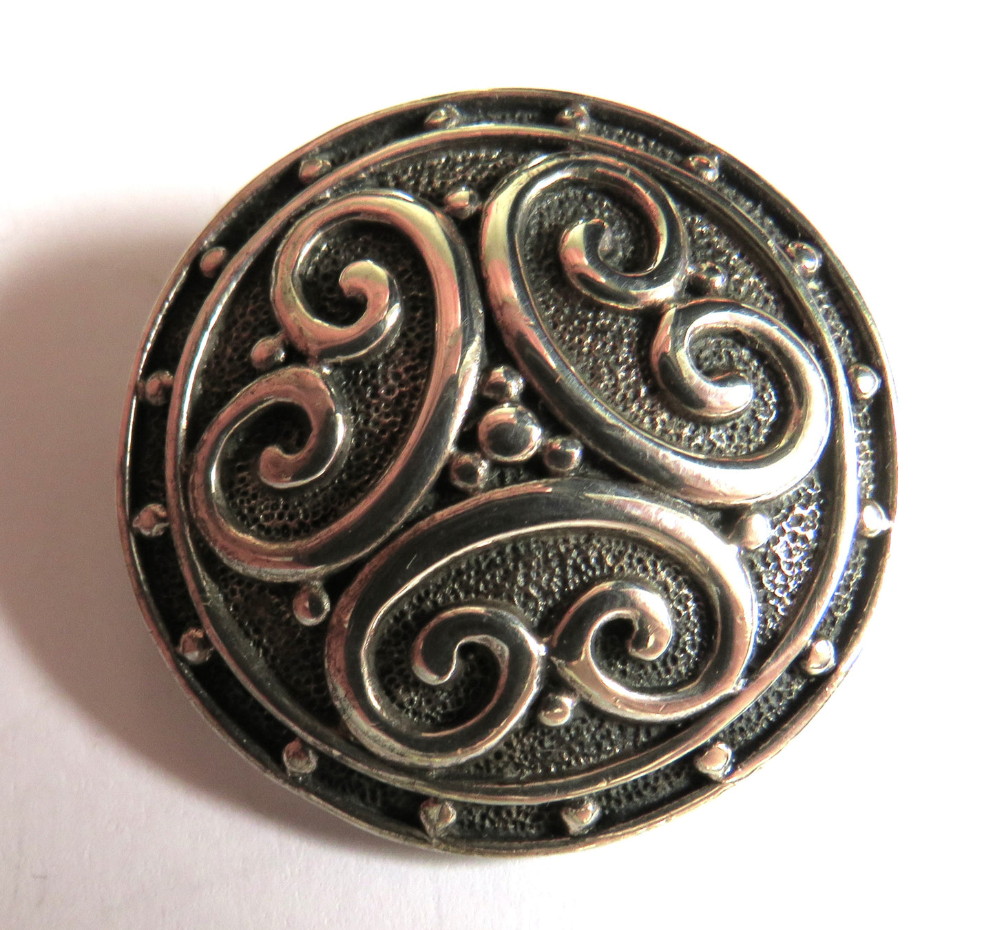Ladies Sterling Silver Celtic Style Brooch Fully Hallmarked