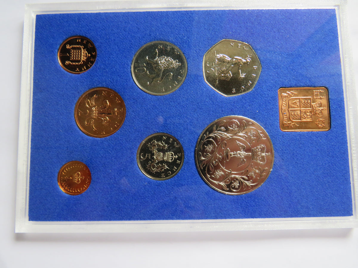 1977 The Coinage of Great Britain & Northern Ireland Proof Set By The Royal Mint