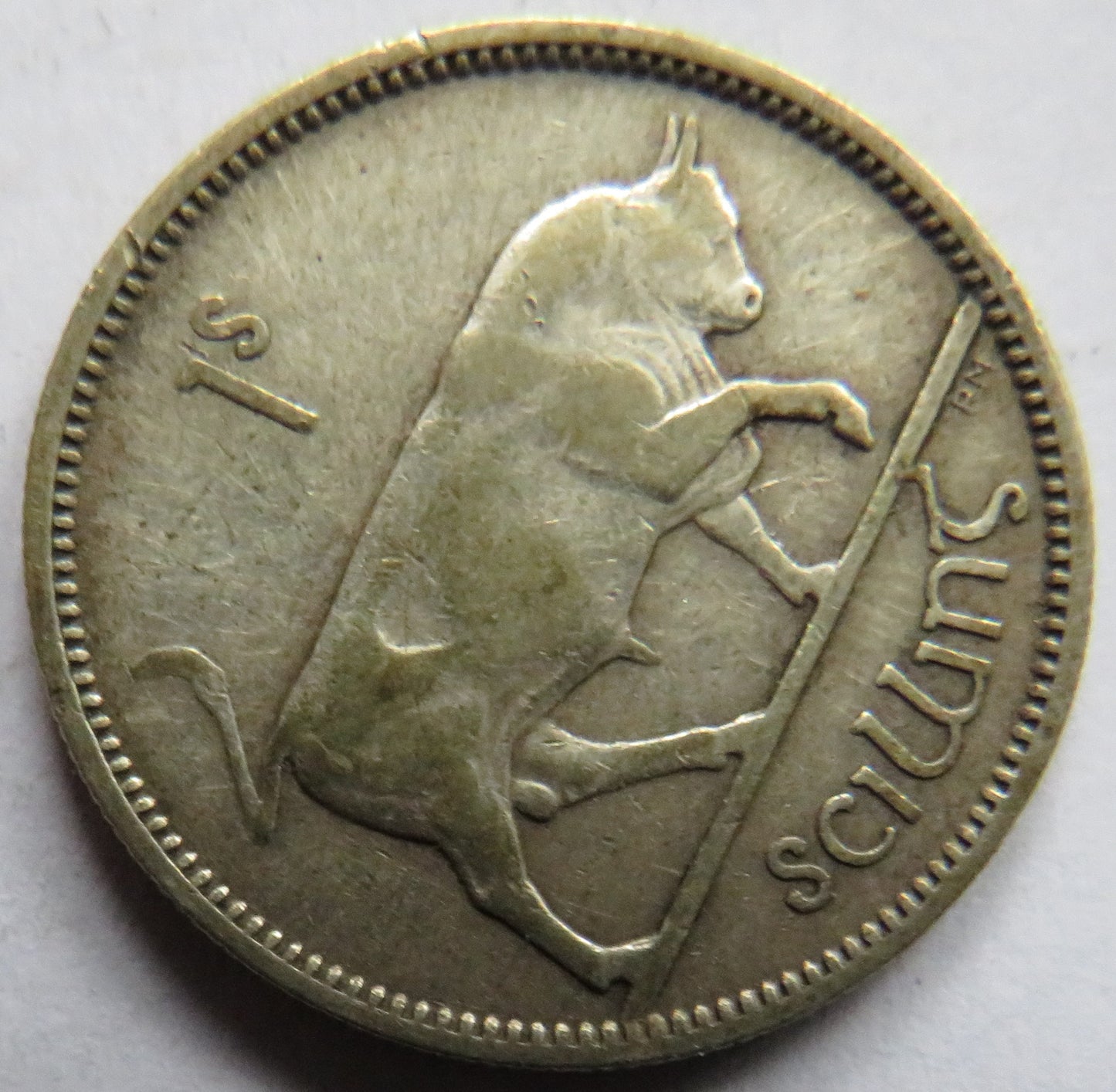 1941 Ireland Eire Silver Shilling Coin