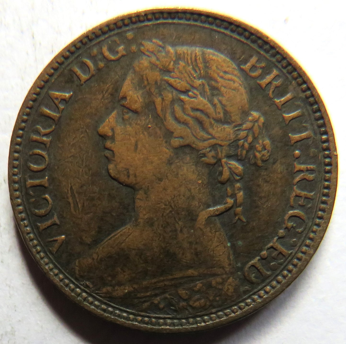 1875-H Queen Victoria Bun Head Farthing Coin - Great Britain