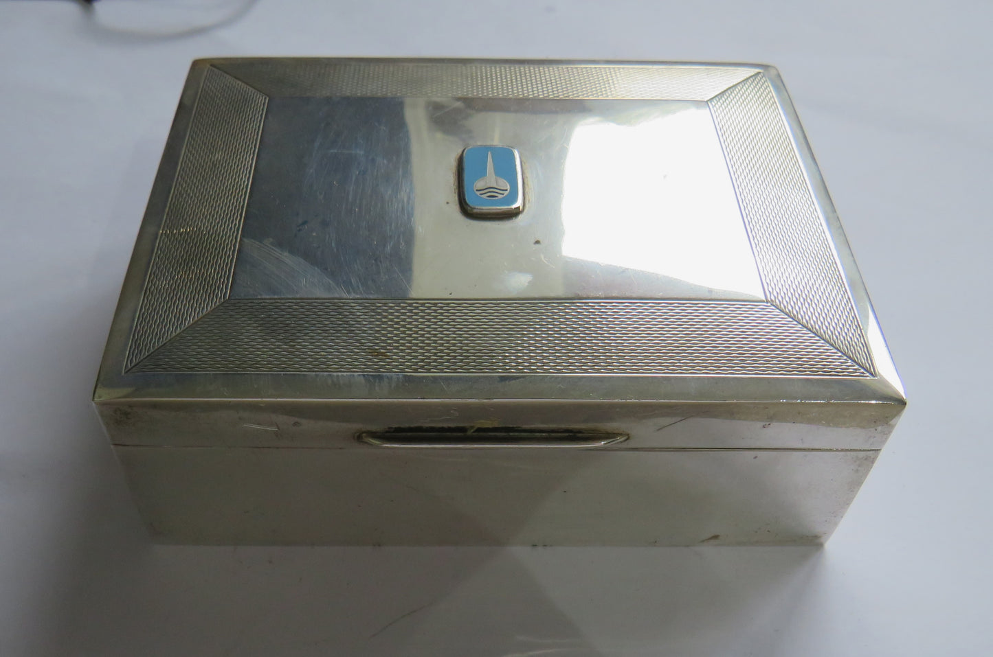 Vintage Silver Wood Lined Cigarette Box Hallmarked Birmingham 1968