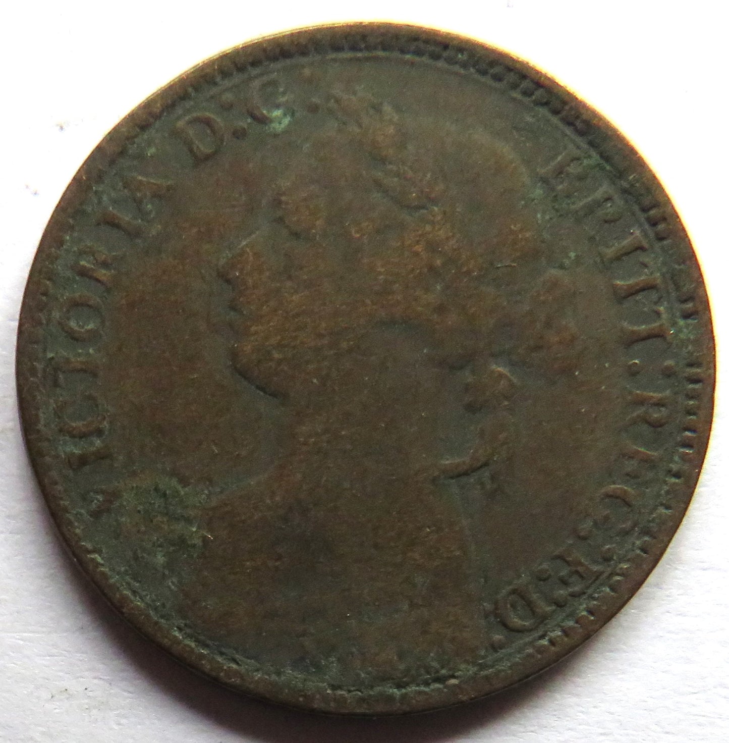 1875-H Queen Victoria Bun Head Farthing Coin - Great Britain