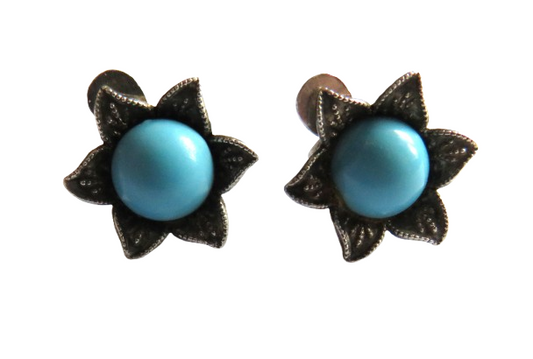 Vintage Ladies Silver & Blue Stone Clip On Earrings