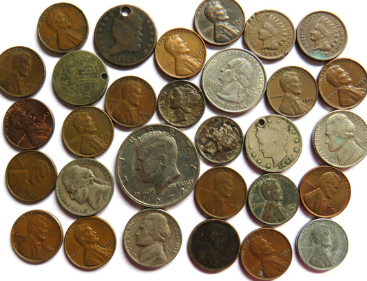 A Good Collection of Old Coins From The USA Inc Silver Dimes