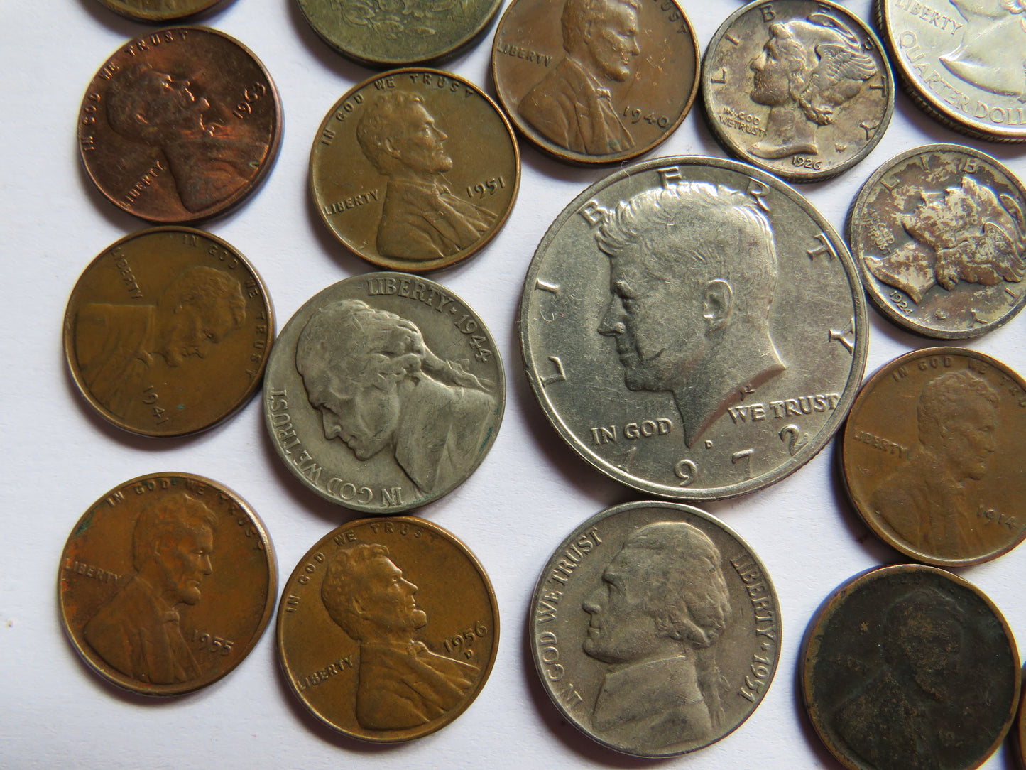 A Good Collection of Old Coins From The USA Inc Silver Dimes