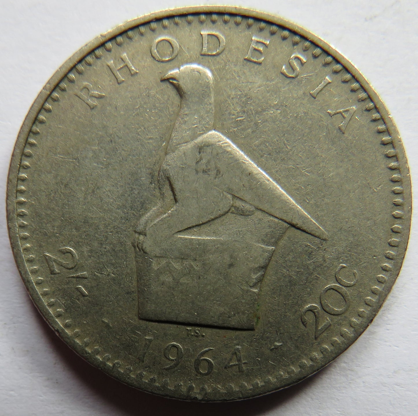 1964 Queen Elizabeth II Rhodesia 20 Cents / 2 Shilling Coin