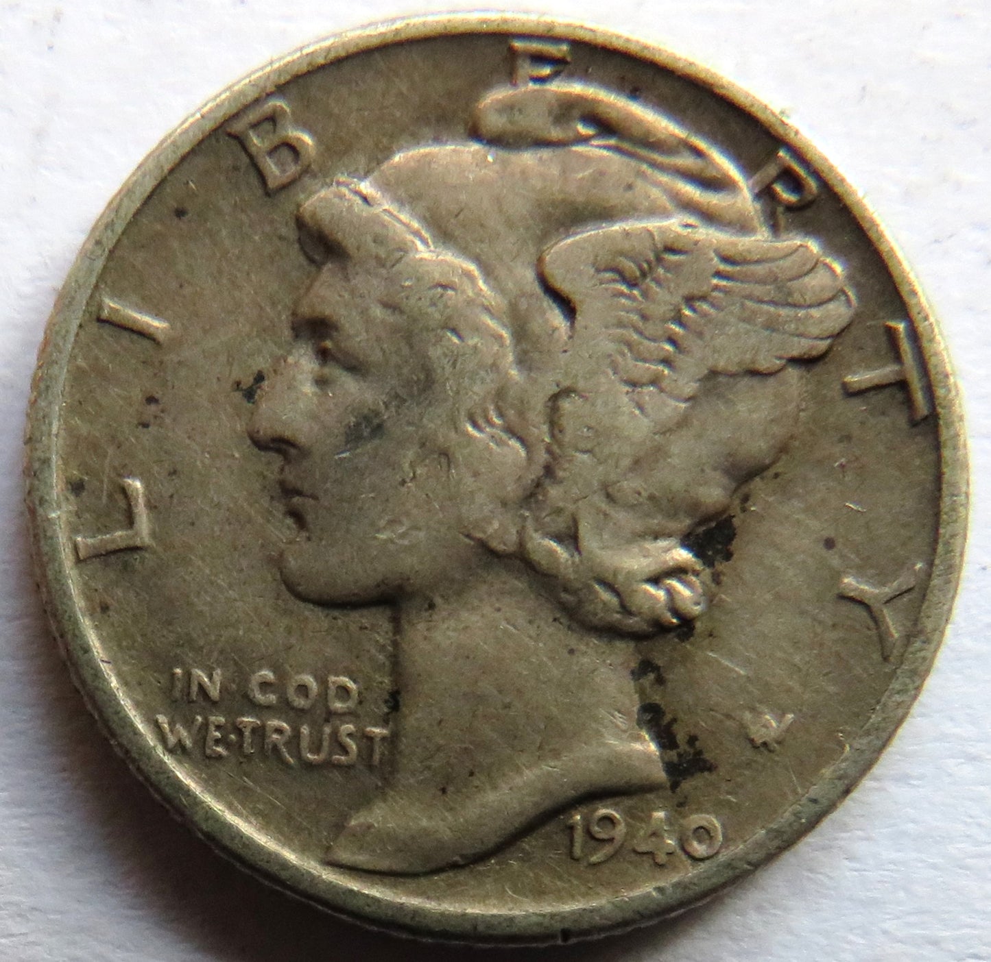 1940 USA Silver Mercury One Dime Coin