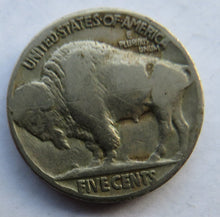 Load image into Gallery viewer, 1929 USA Buffalo Nickel Coin
