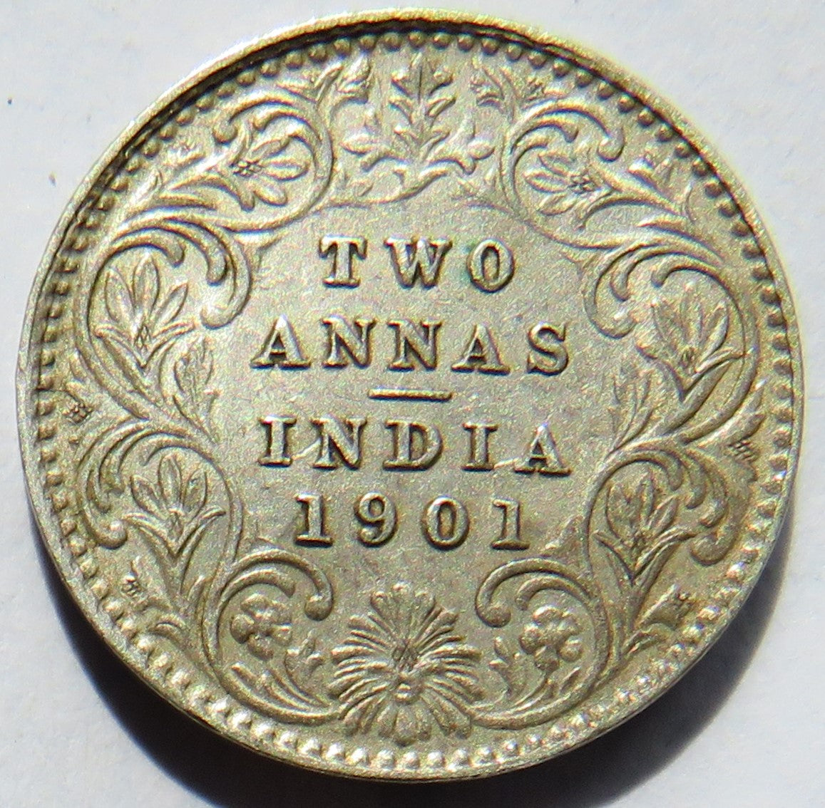 1901 Queen Victoria India Silver 2 Annas Coin