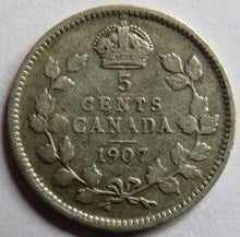 Load image into Gallery viewer, 1907 King Edward VII Canada Silver 5 Cents Coin
