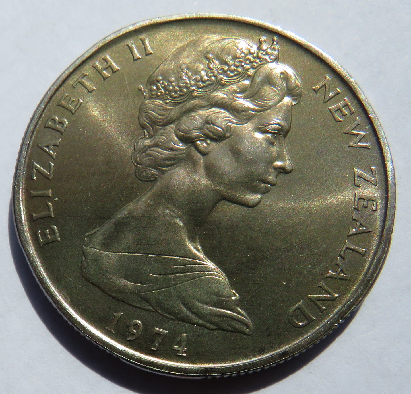 1974 Queen Elizabeth II New Zealand 50 Cents Coin In High Grade