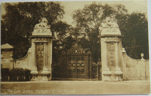 Vintage Postcard of The Lions Gates, Hampton Court Palace