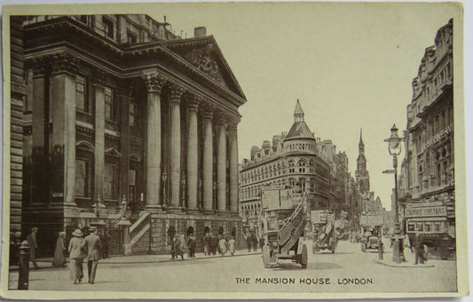 Vintage Postcard of The Mansion House, London