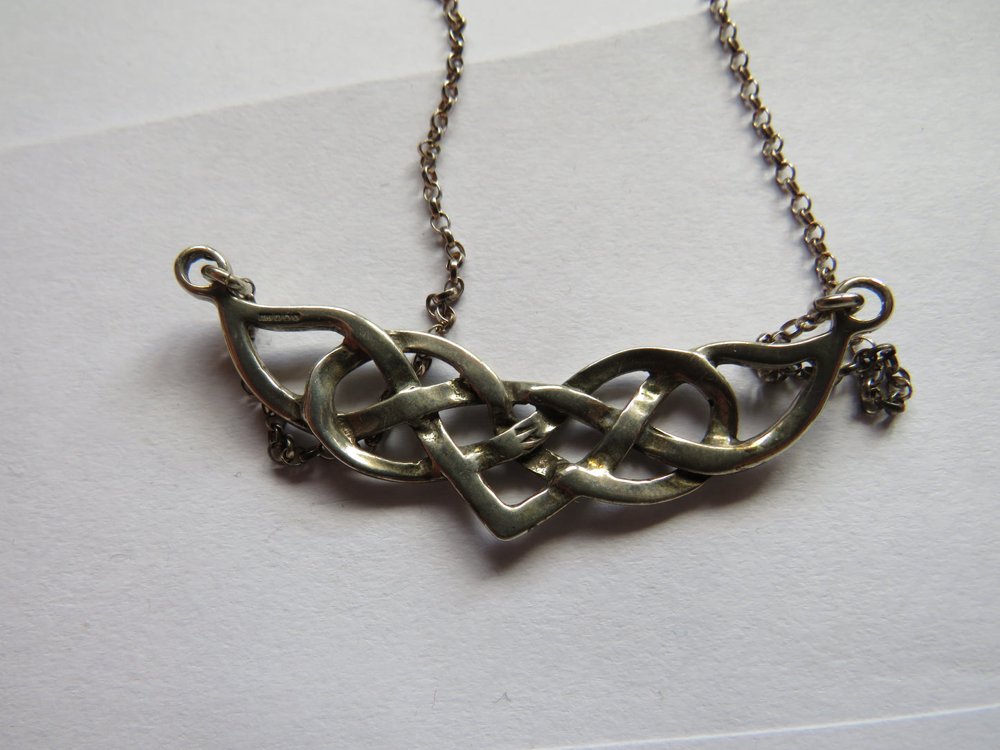Stylish Ladies Sterling Silver Necklace In The Celtic Style