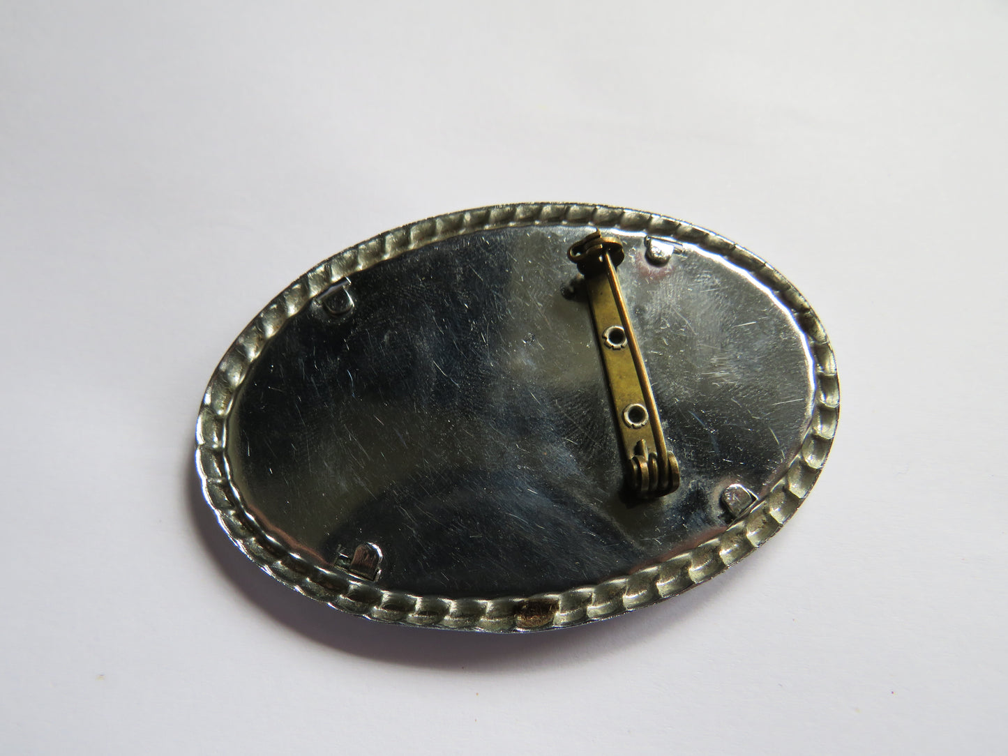 Vintage Embroidered Floral Ladies Brooch