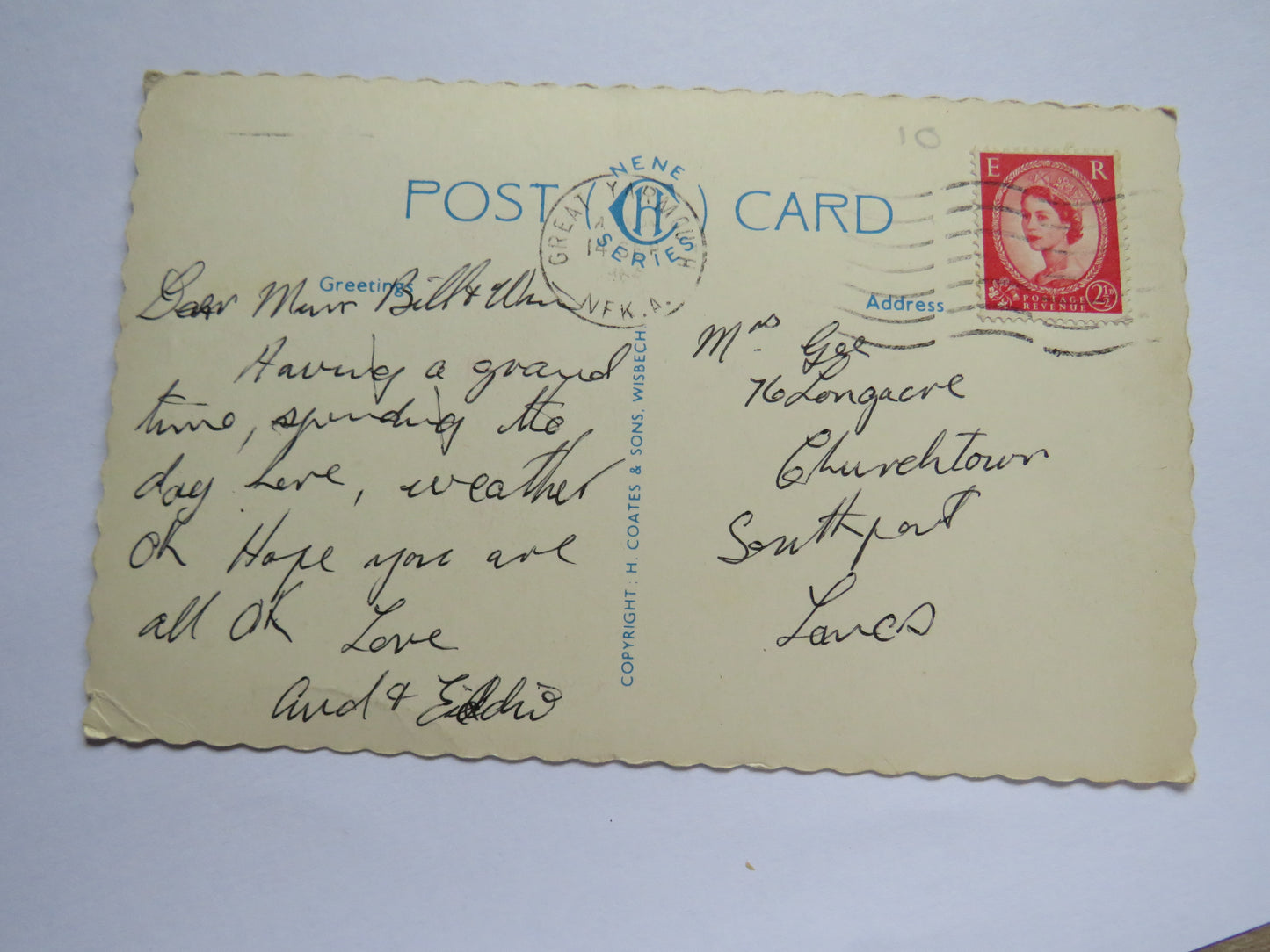 Vintage Multiview Postcard of Greetings from Gt. Yarmouth