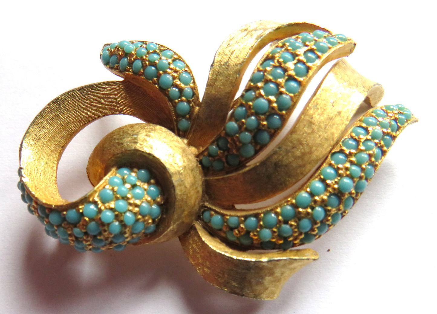 Vintage Goldtone & Turquoise Ladies Brooch By Spinx