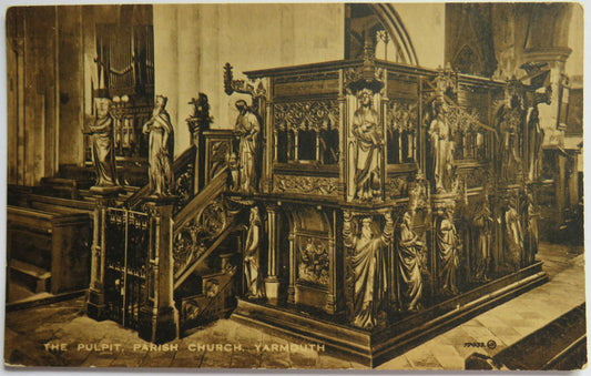 Vintage Postcard of The Pulpit, Parish Church, Yarmouth
