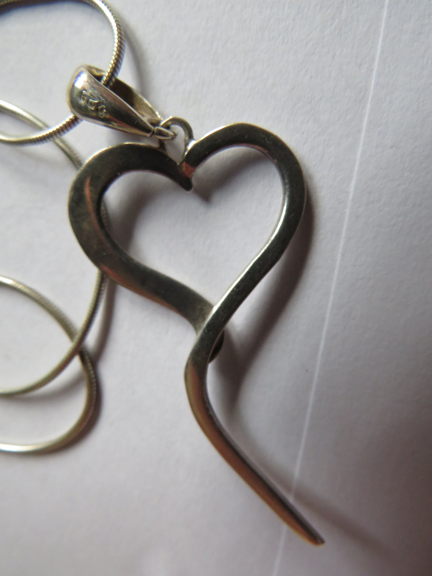 Ladies Sterling Silver Necklace & Pendant In Heart Design