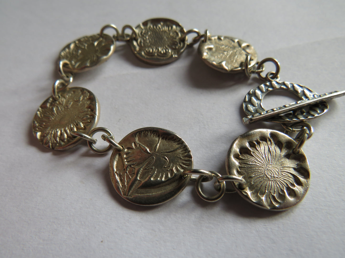 Ladies Sterling Silver Floral Design Bracelet