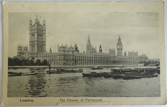 Vintage Postcard Of Houses of Parliament London