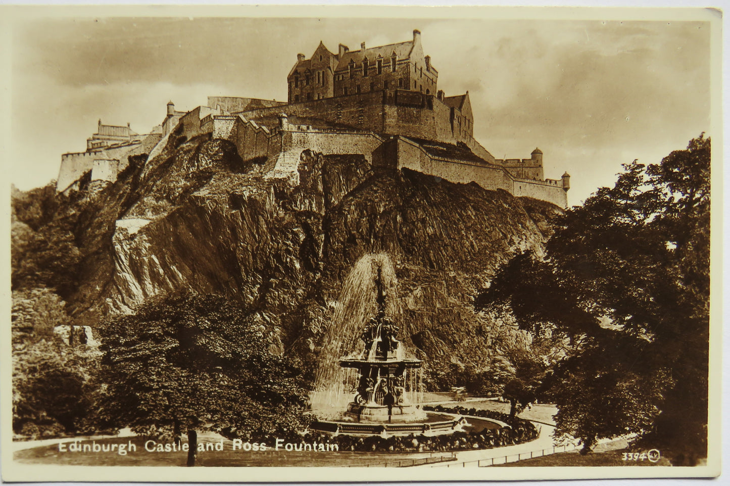 Vintage Postcard of Edinburgh Castle and Ross Fountain