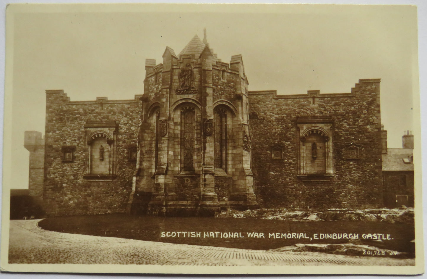 Vintage Postcard of the Scottish National War Memorial, Edinburgh Castle