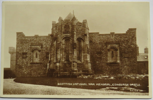 Vintage Postcard of the Scottish National War Memorial, Edinburgh Castle