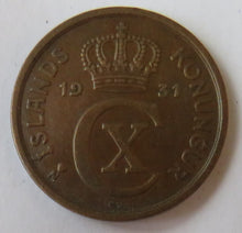 Load image into Gallery viewer, 1931 Iceland 2 Aurar Coin
