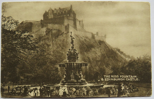 Vintage Postcard of The Ross Fountain & Edinburgh Castle, 1926