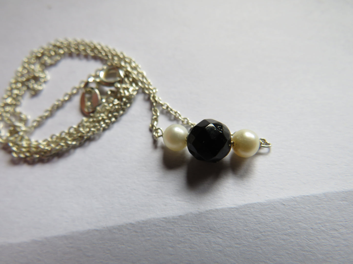 Ladies Sterling Silver Necklace & Pearl & Black Stone Pendant