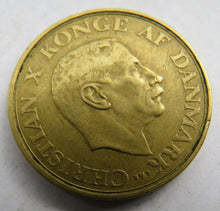 Load image into Gallery viewer, 1945 Denmark One Krone Coin
