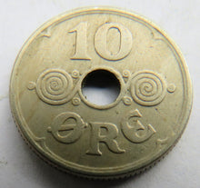 Load image into Gallery viewer, 1935 Denmark 10 Ore Coin
