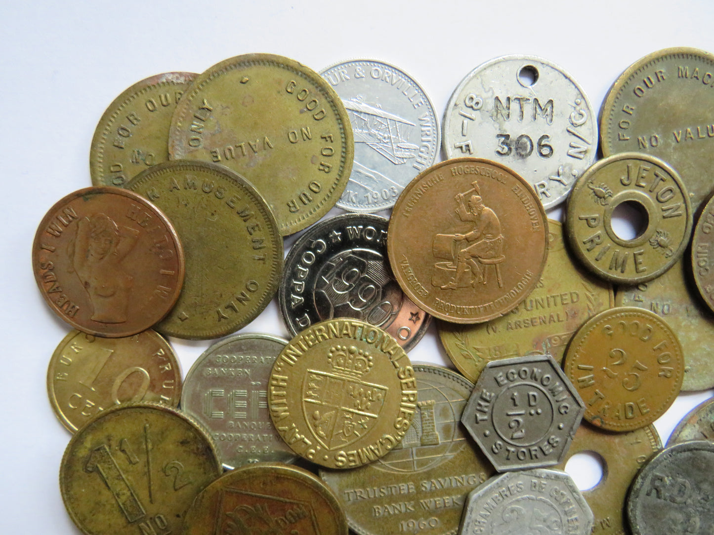 Large Collection of Antique & Vintage Tokens, Inc Gaming Tokens etc