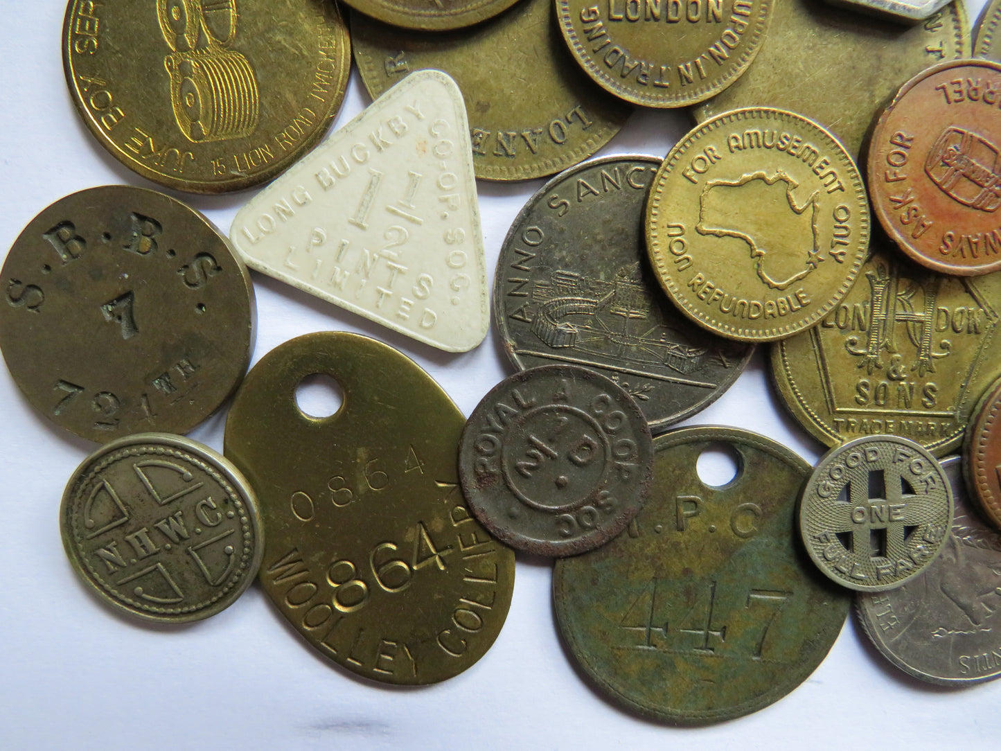 Large Collection of Antique & Vintage Tokens, Inc Gaming Tokens etc