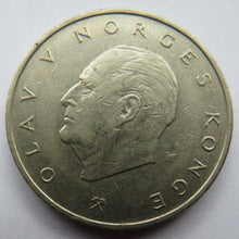 Load image into Gallery viewer, 1976 Norway 5 Kroner Coin
