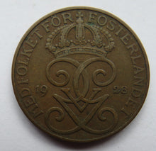 Load image into Gallery viewer, 1928 Sweden 5 Ore Coin
