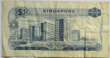 Load image into Gallery viewer, Singapore $1 One Dollar Banknote
