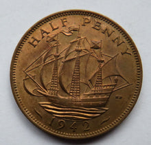 Load image into Gallery viewer, 1942 King George VI Halfpenny Coin Higher Grade
