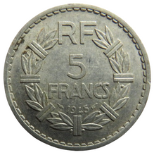 Load image into Gallery viewer, 1945 France 5 Francs Coin
