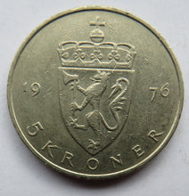 Load image into Gallery viewer, 1976 Norway 5 Kroner Coin
