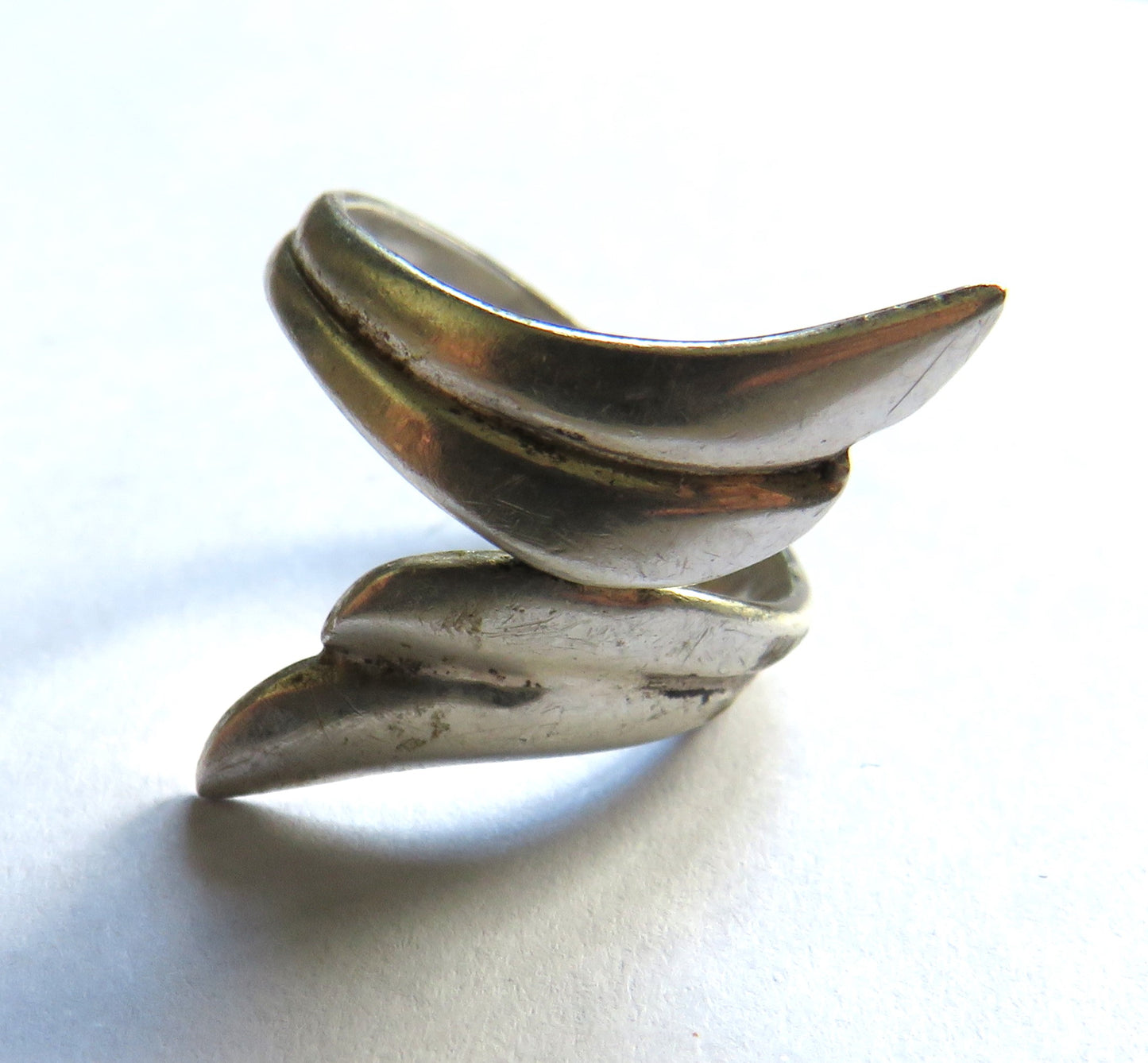 Vintage Ladies Silver Ring In Twist Design - UK Size - O