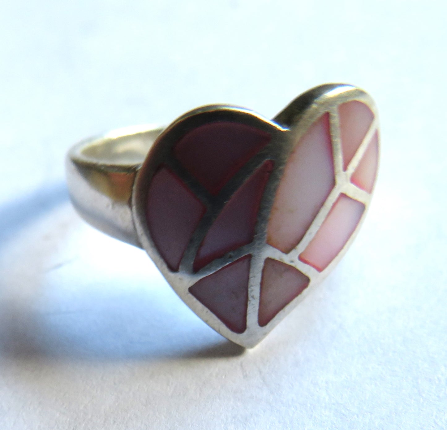Ladies Sterling Silver & Pink Mother of Pearl Heart Shaped Ring UK Size R