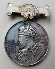 Load image into Gallery viewer, 1903 King Edward VII Medal School Board For London For Punctual Attendance
